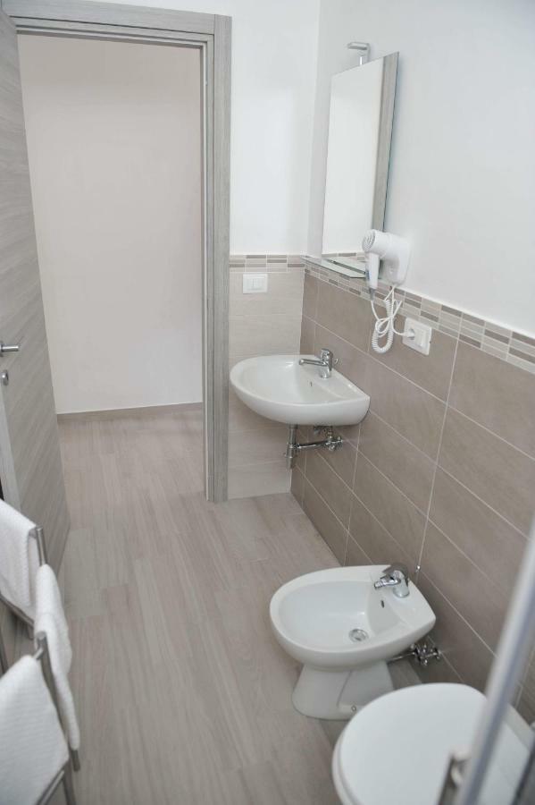 אג'רולה Holiday House Lual מראה חיצוני תמונה